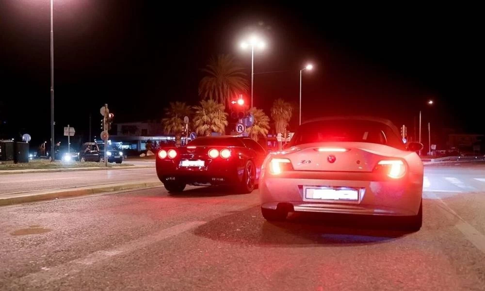 Σκηνές "Fast & Furious" στην παραλιακή με πολυτελή αυτοκίνητα